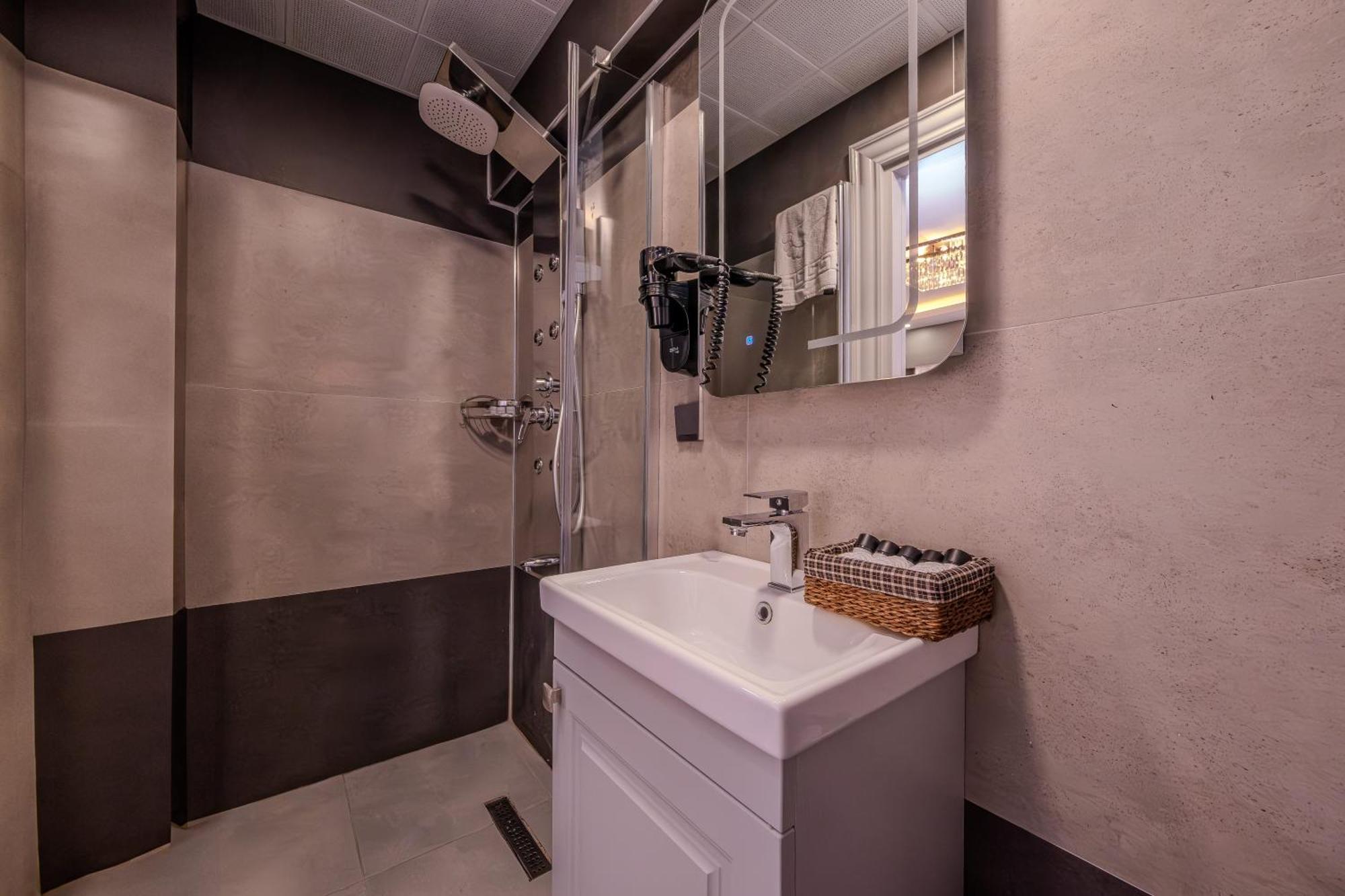 Classio Hotel Kadikoey اسطنبول المظهر الخارجي الصورة